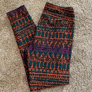 Tribal lularoe leggings